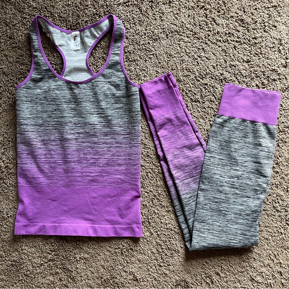 EUC FC purple and grey ombré workout set, tank and leggings size regular (med.)